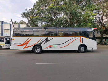 tourist bus rental in Valasaravakkam